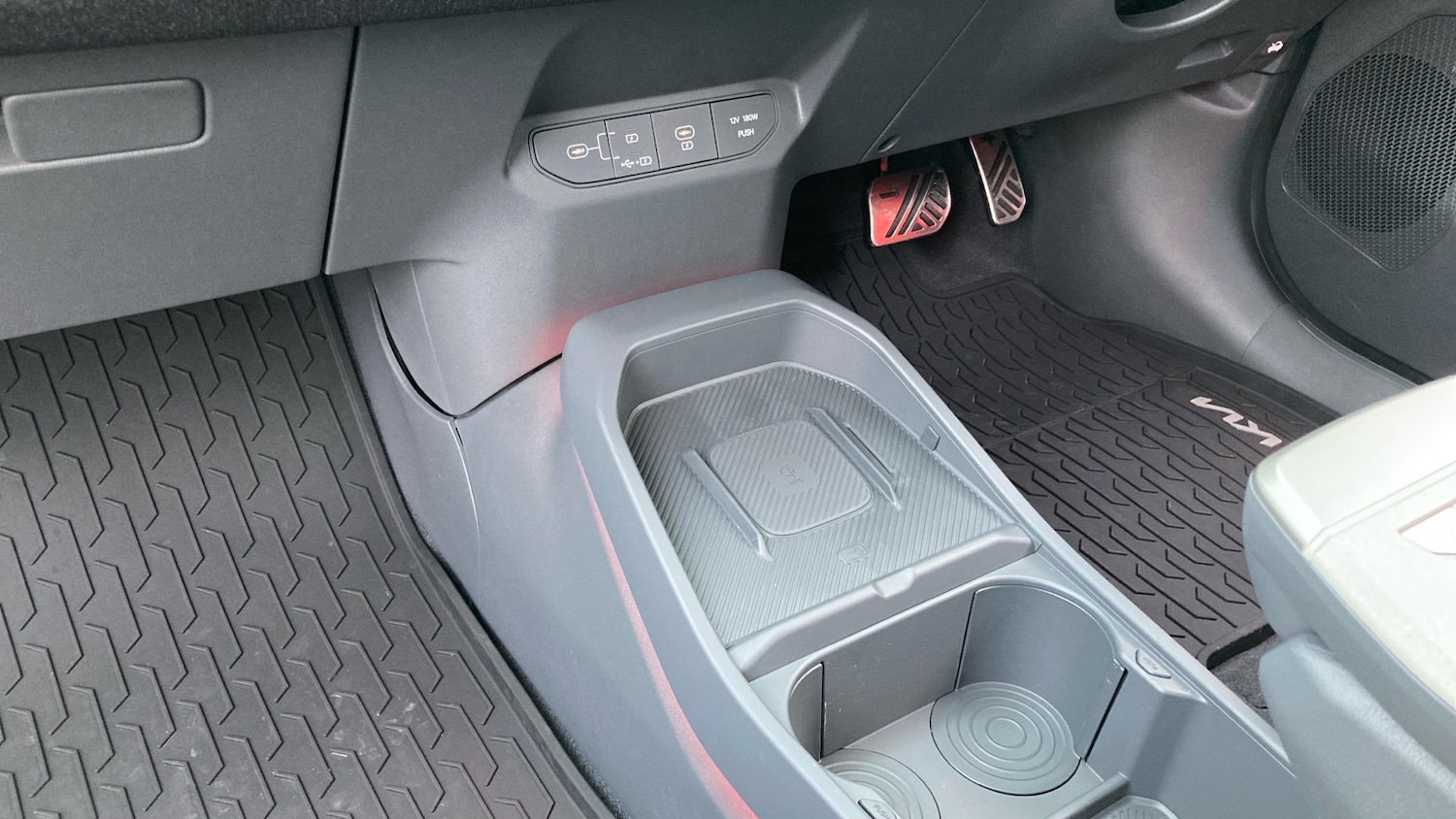 Used Kia EV3 2025 for sale - 77687863: Photo 13