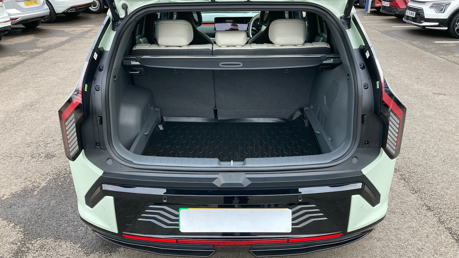 Used Kia EV3 2025 for sale - 77687863: Photo 4