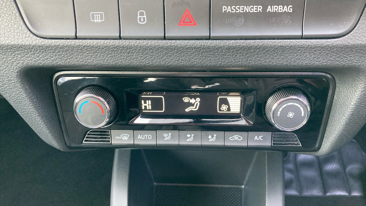 Used Skoda Fabia 2018 for sale - 77543508: Photo 27