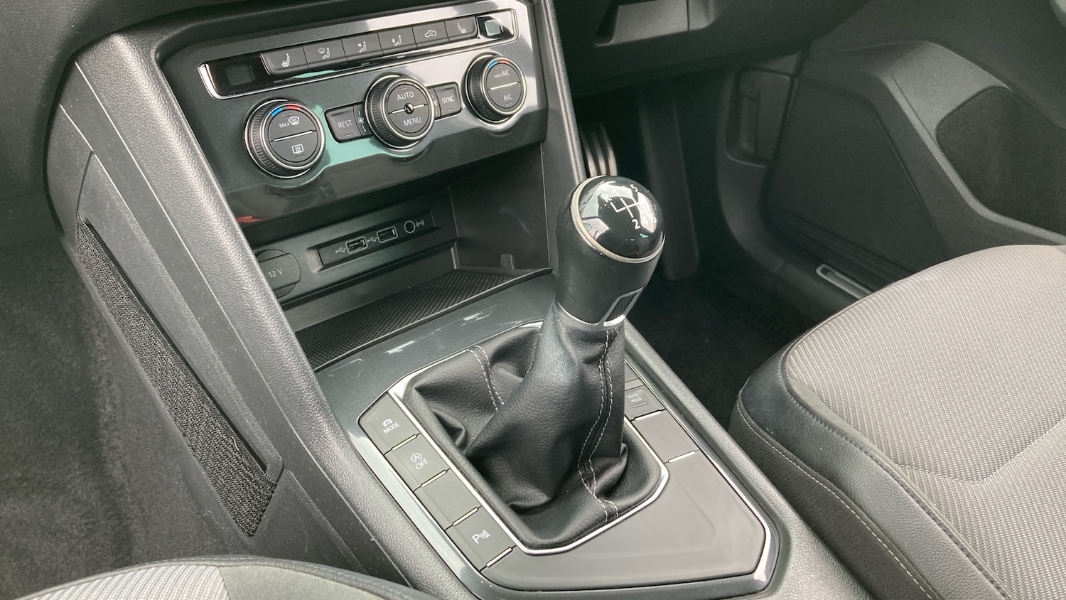 Used Volkswagen Tiguan 2018 for sale - 78015149: Photo 13