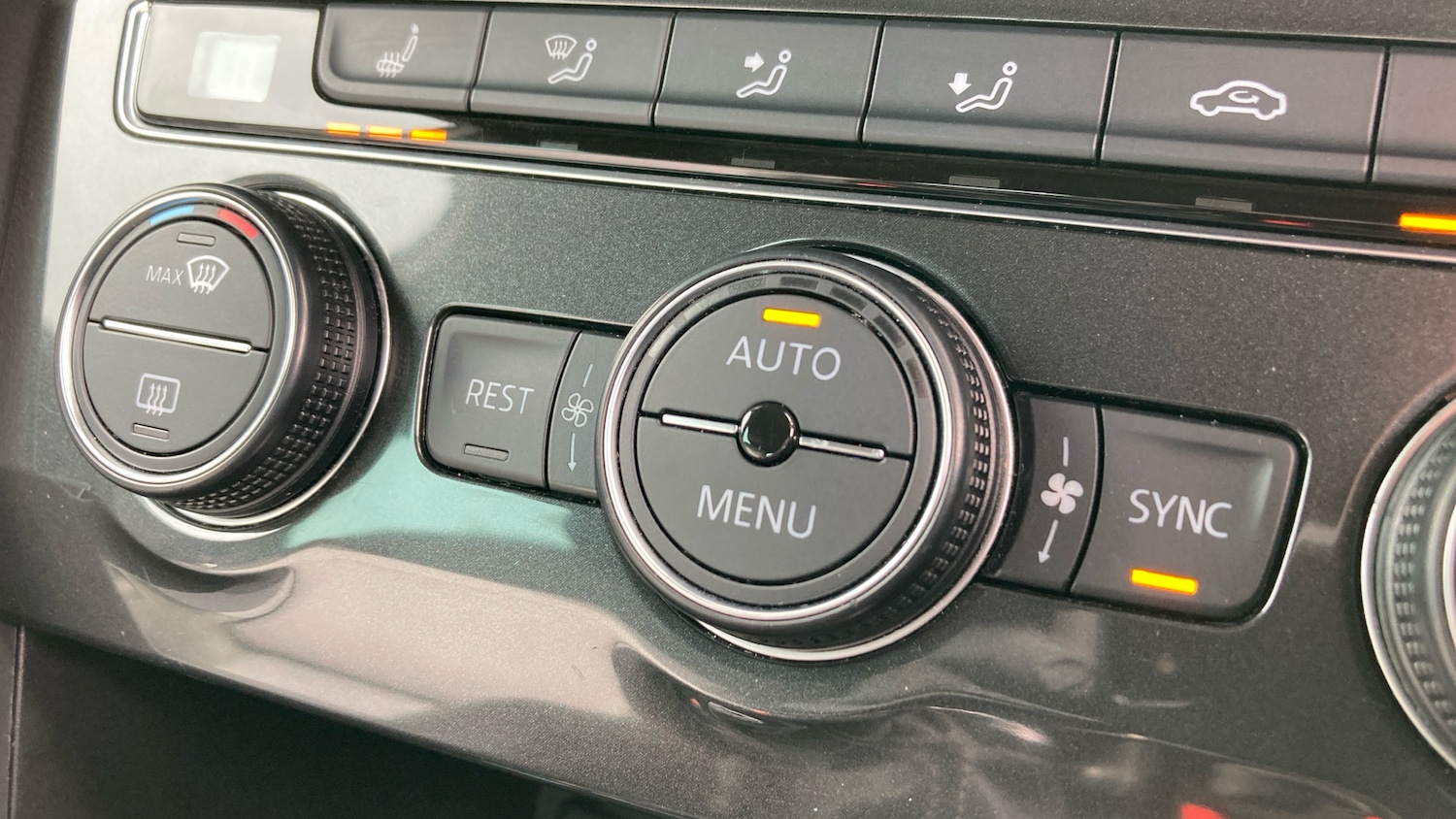 Used Volkswagen Tiguan 2018 for sale - 78015149: Photo 28