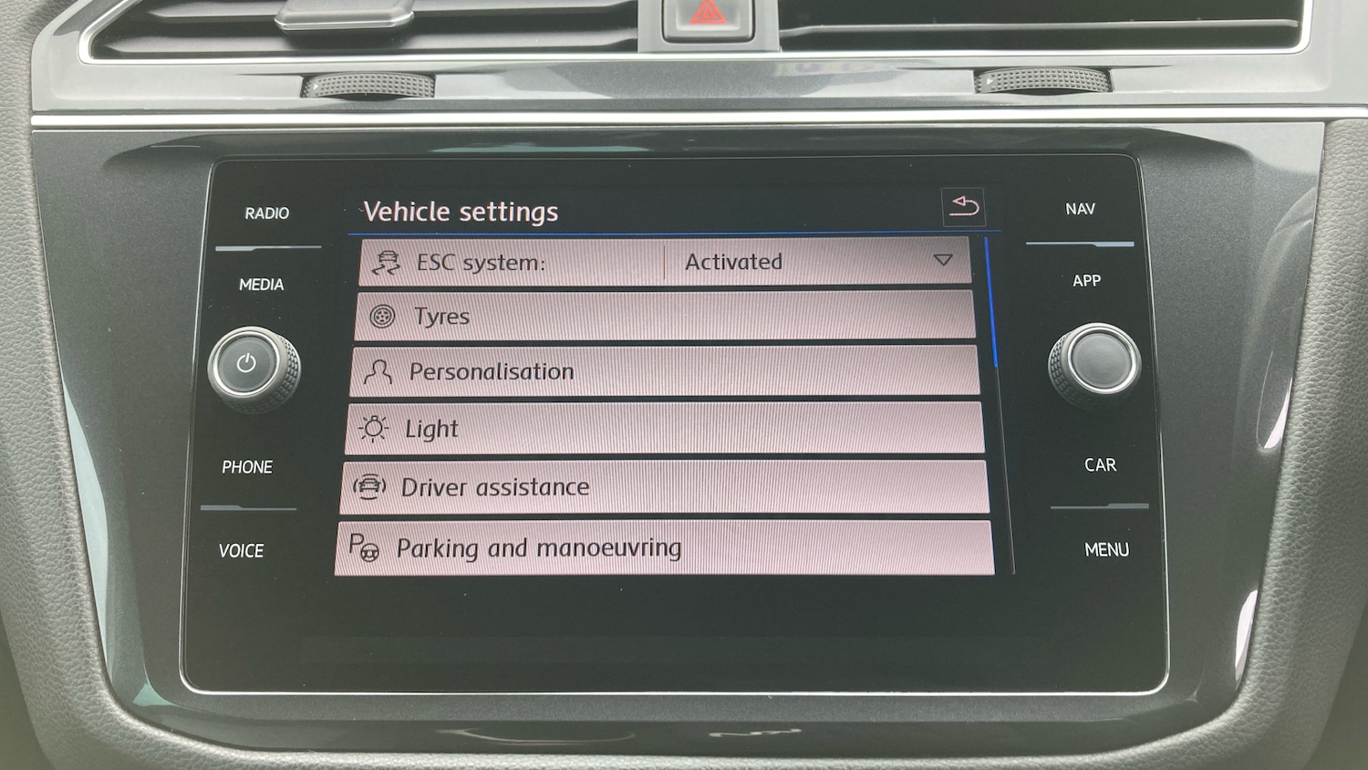 Used Volkswagen Tiguan 2018 for sale - 78015149: Photo 34