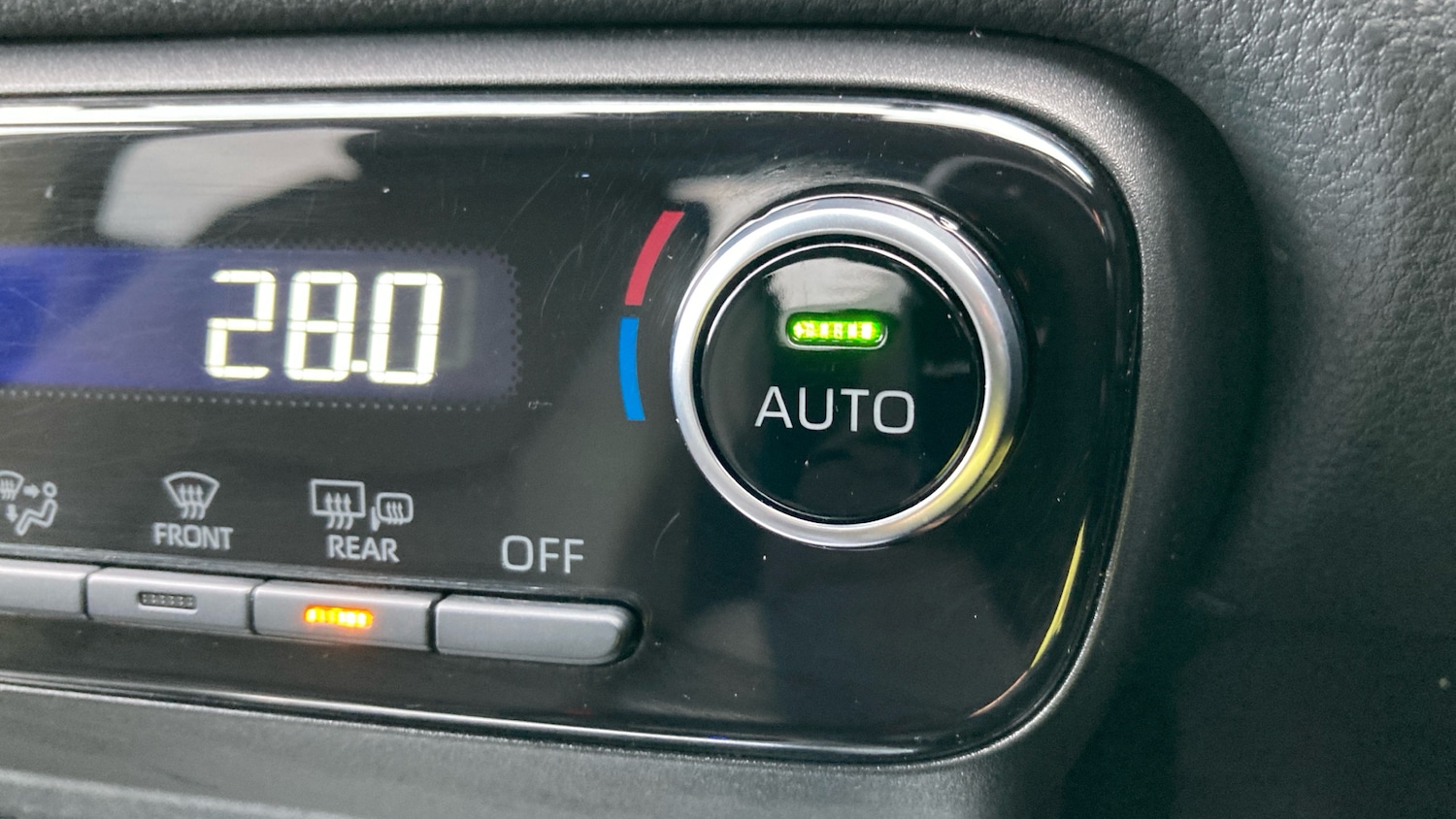 Used Toyota Yaris 2021 for sale - 76957000: Photo 29