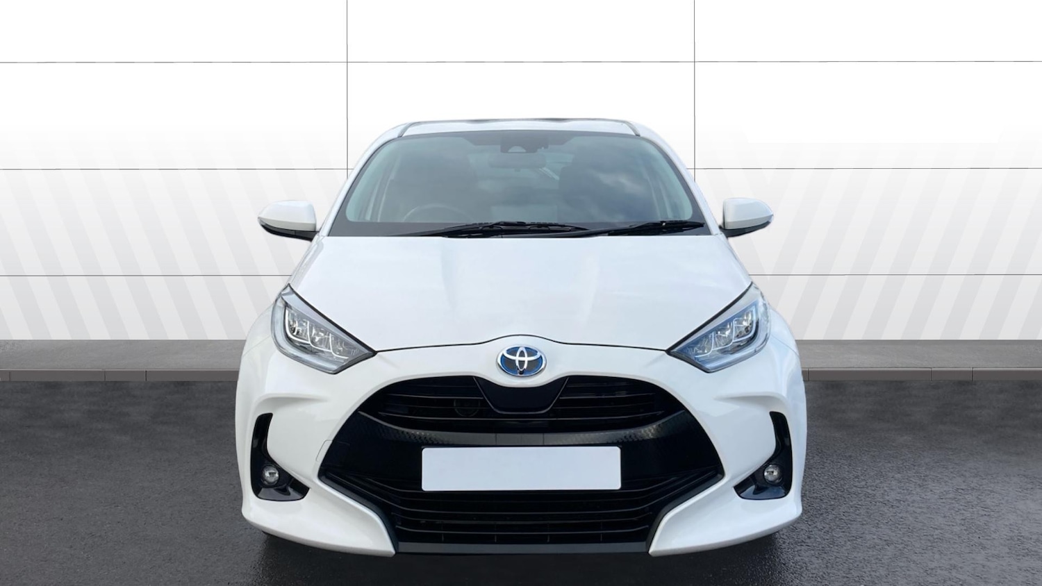 Used Toyota Yaris 2021 for sale - 76957000: Photo 3