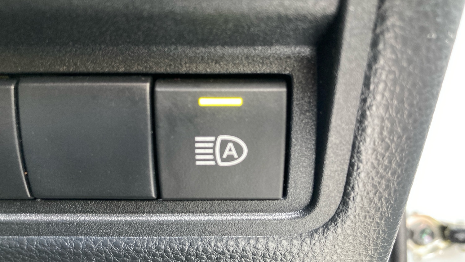 Used Toyota Yaris 2021 for sale - 76957000: Photo 40