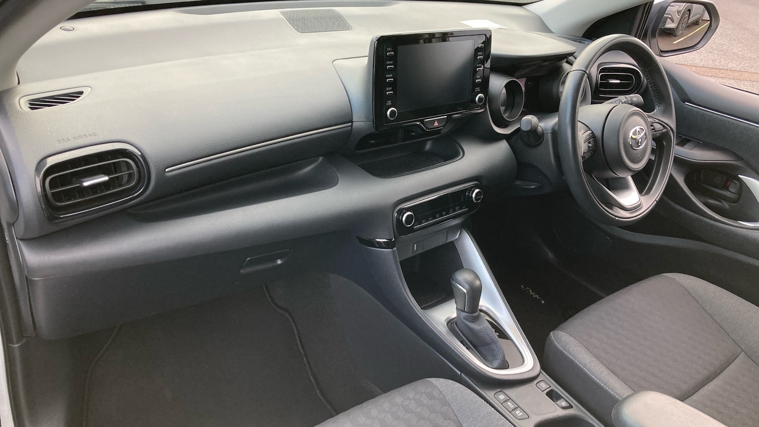 Used Toyota Yaris 2021 for sale - 76957000: Photo 9