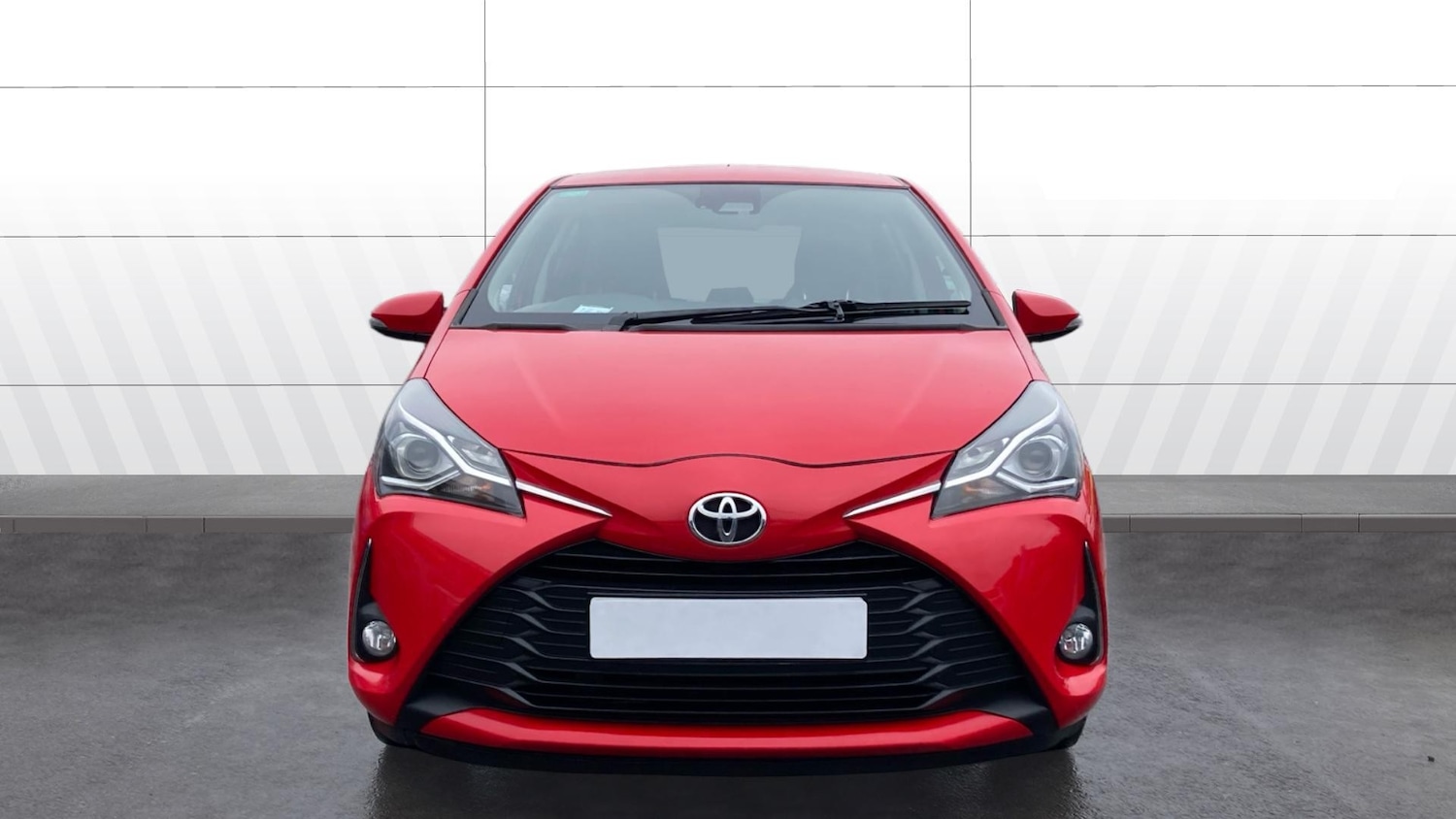 Used Toyota Yaris 2018 for sale - 78053437: Photo 3