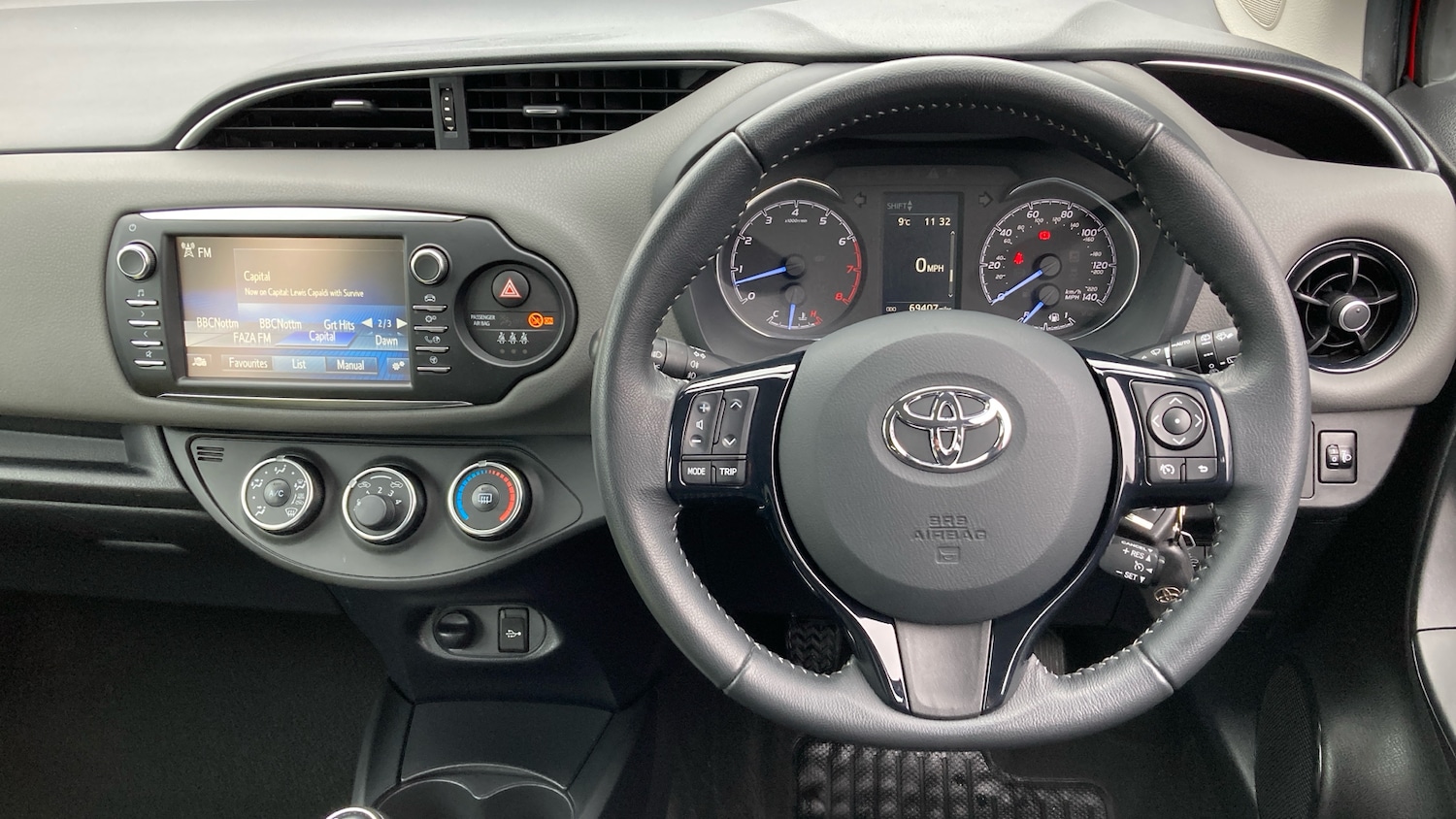 Used Toyota Yaris 2018 for sale - 78053437: Photo 34