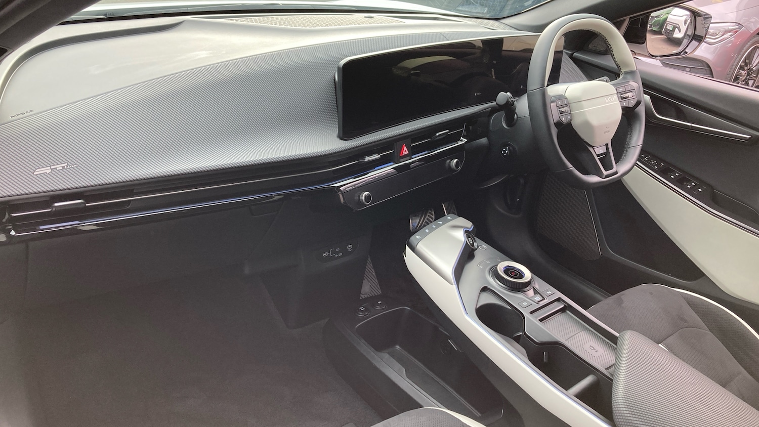 Used Kia EV6 2025 for sale - 76393935: Photo 9