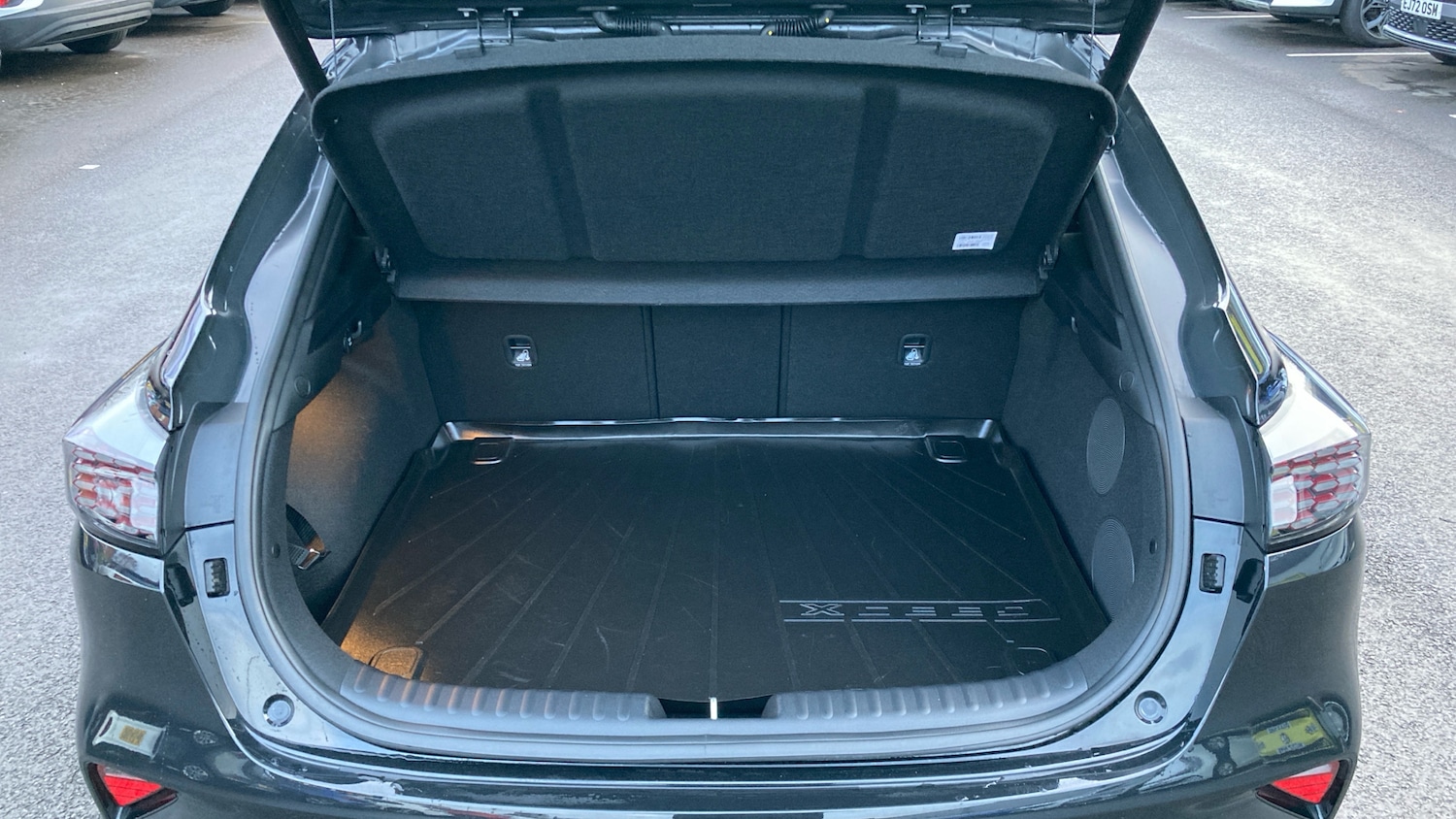 Used Kia XCeed 2025 for sale - 77245428: Photo 4