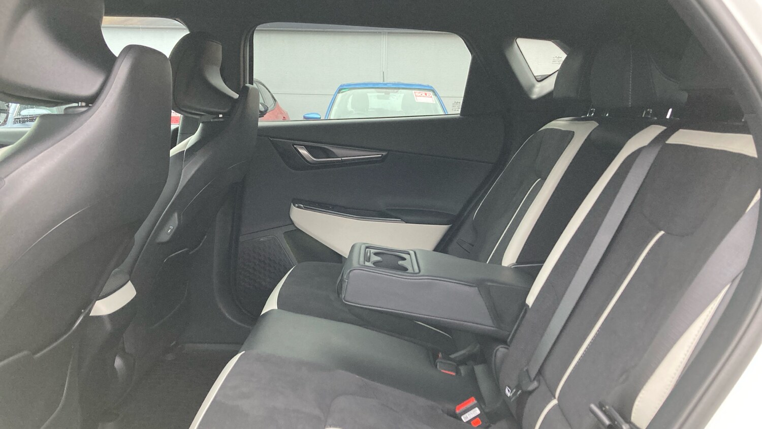 Used Kia EV6 2025 for sale - 77641231: Photo 16