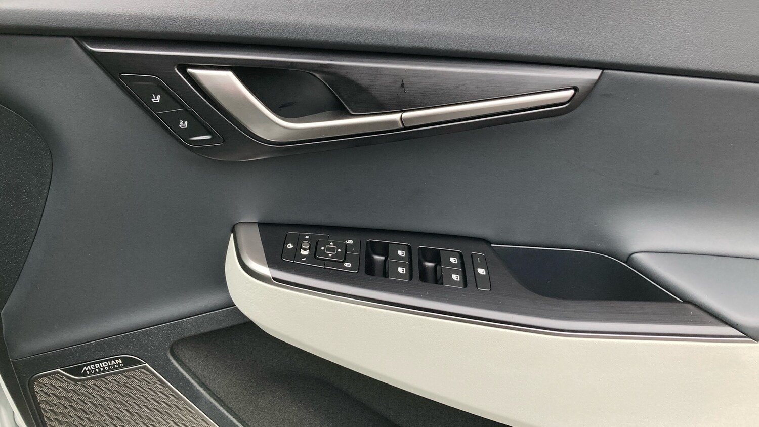 Used Kia EV6 2025 for sale - 77641231: Photo 23