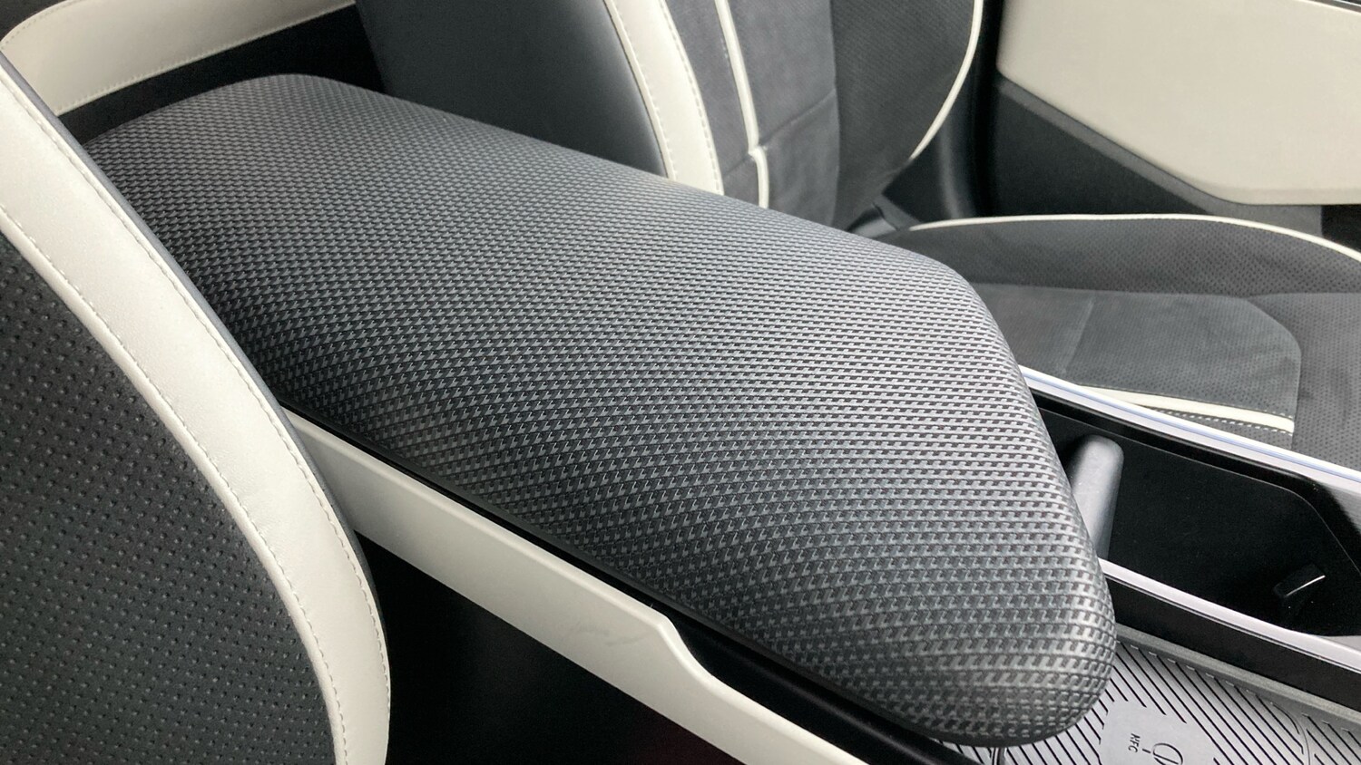 Used Kia EV6 2025 for sale - 77641231: Photo 27