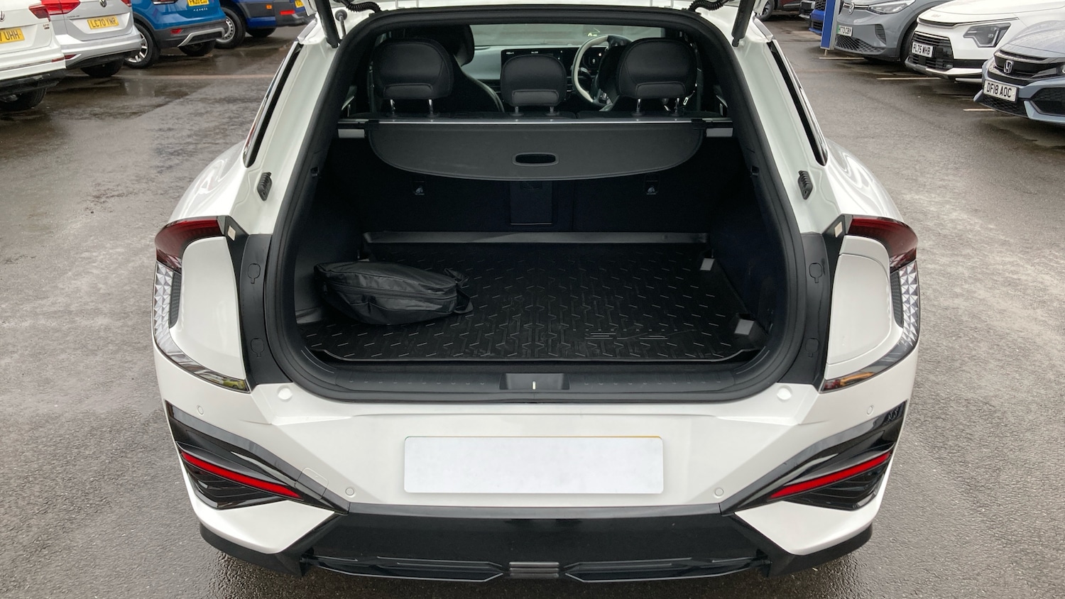 Used Kia EV6 2025 for sale - 77641231: Photo 4