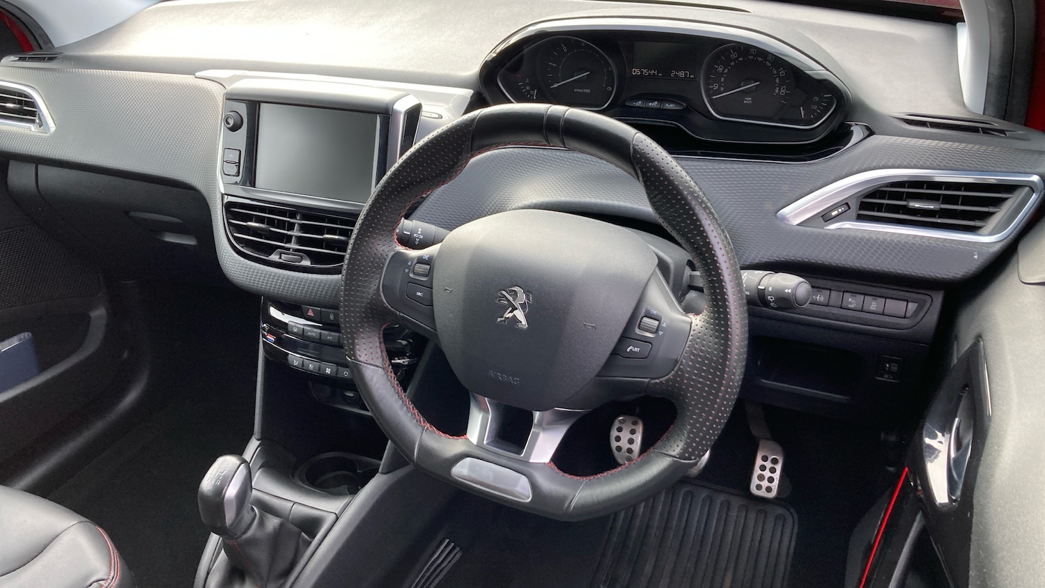 Used Peugeot 208 2017 for sale - 78018166: Photo 11