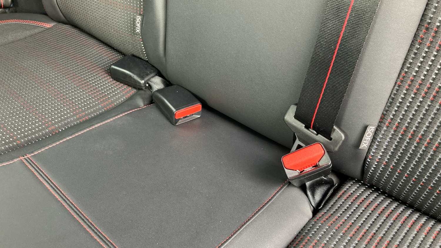 Used Peugeot 208 2017 for sale - 78018166: Photo 17