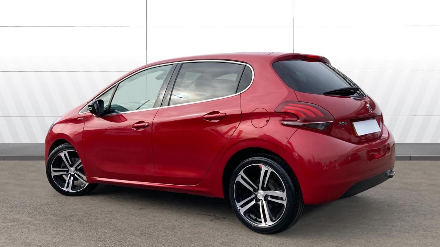 Used Peugeot 208 2017 for sale - 78018166: Photo 2