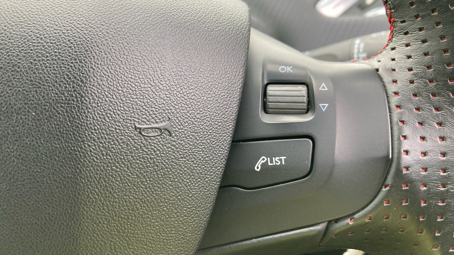 Used Peugeot 208 2017 for sale - 78018166: Photo 34