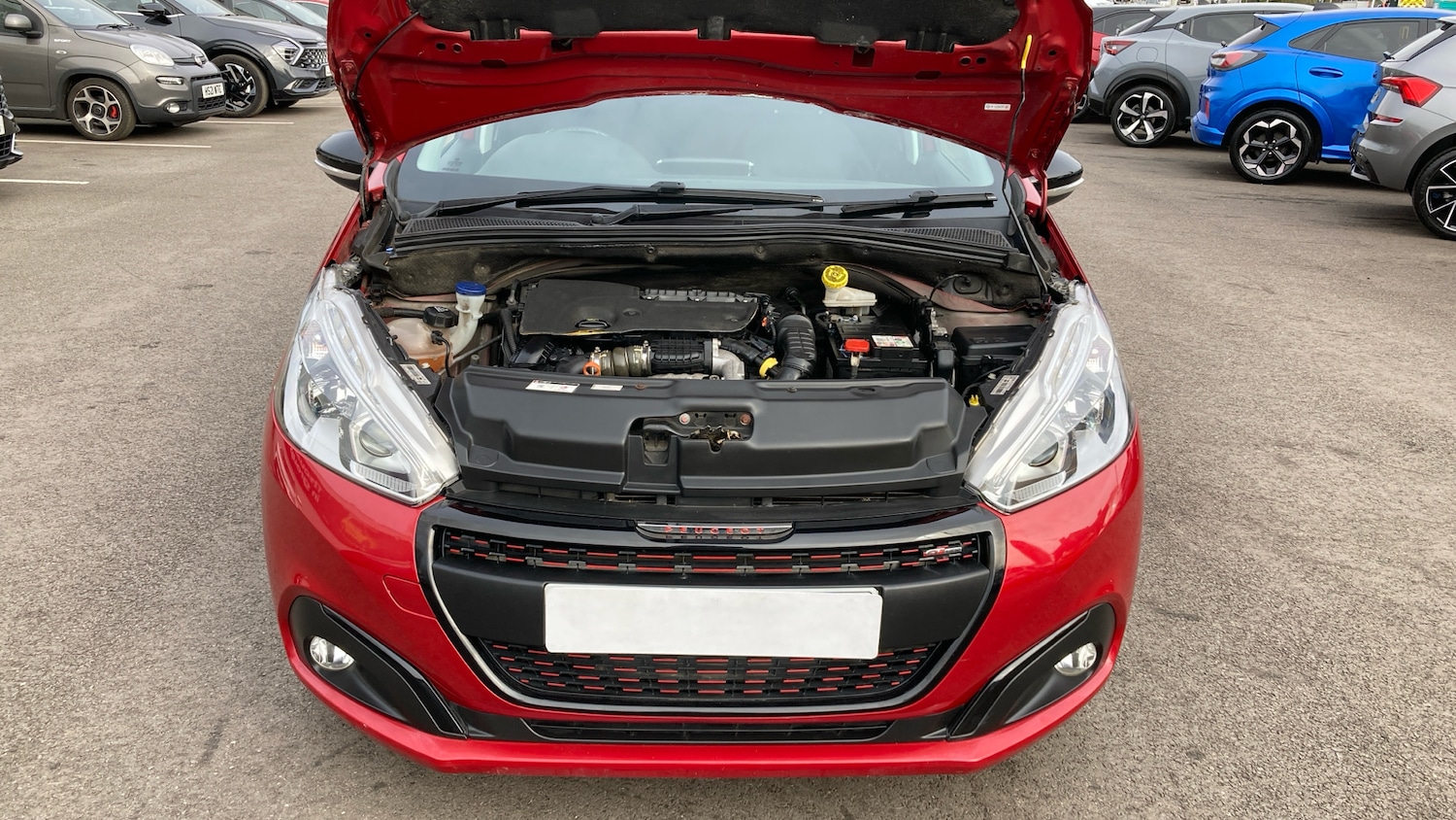 Used Peugeot 208 2017 for sale - 78018166: Photo 8