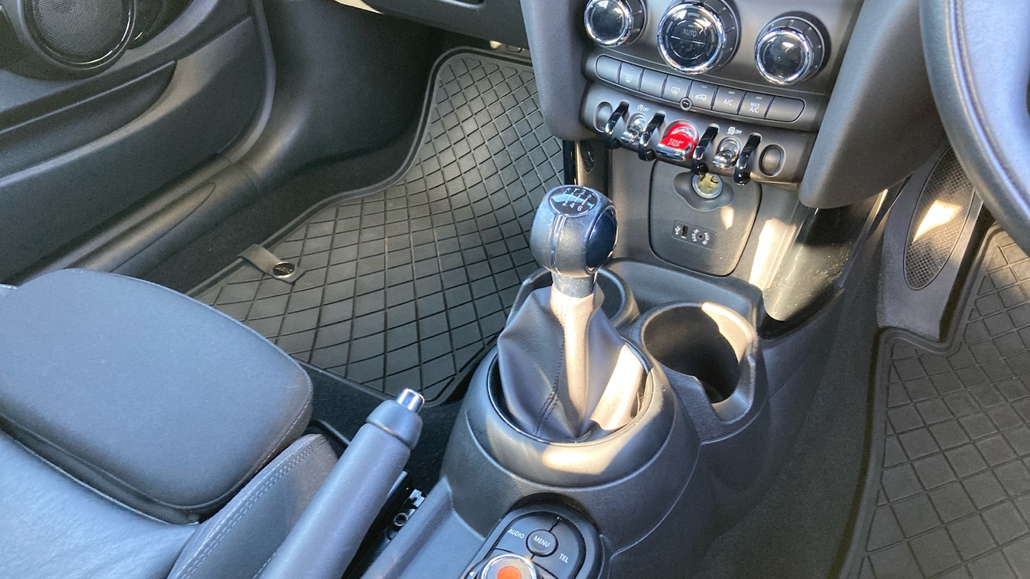 Used MINI Convertible 2017 for sale - 76192981: Photo 24
