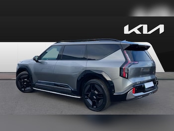Used Kia EV9 2024 for sale - 76922382: Photo