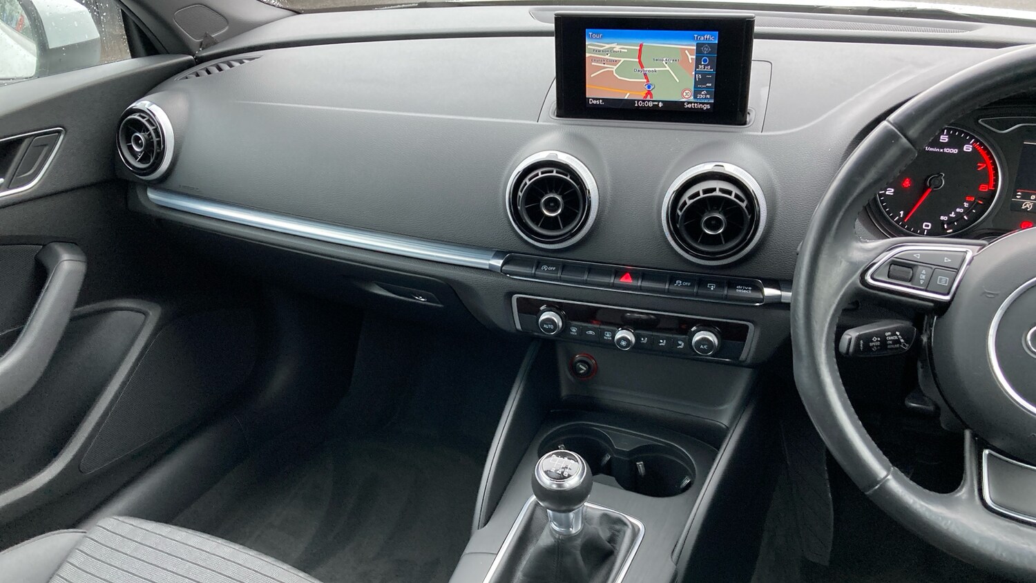 Used Audi A3 2015 for sale - 77350290: Photo 14