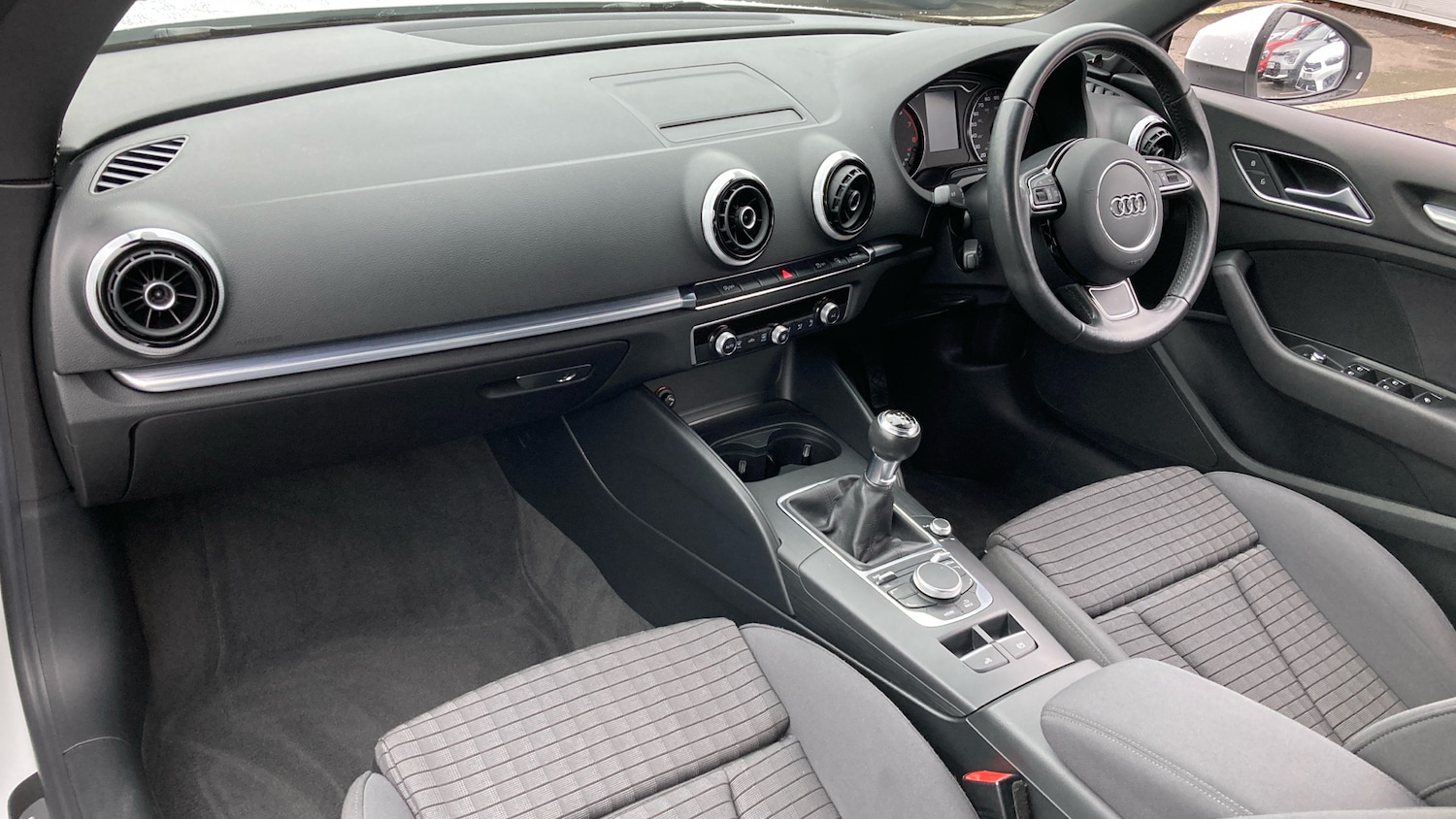 Used Audi A3 2015 for sale - 77350290: Photo 9