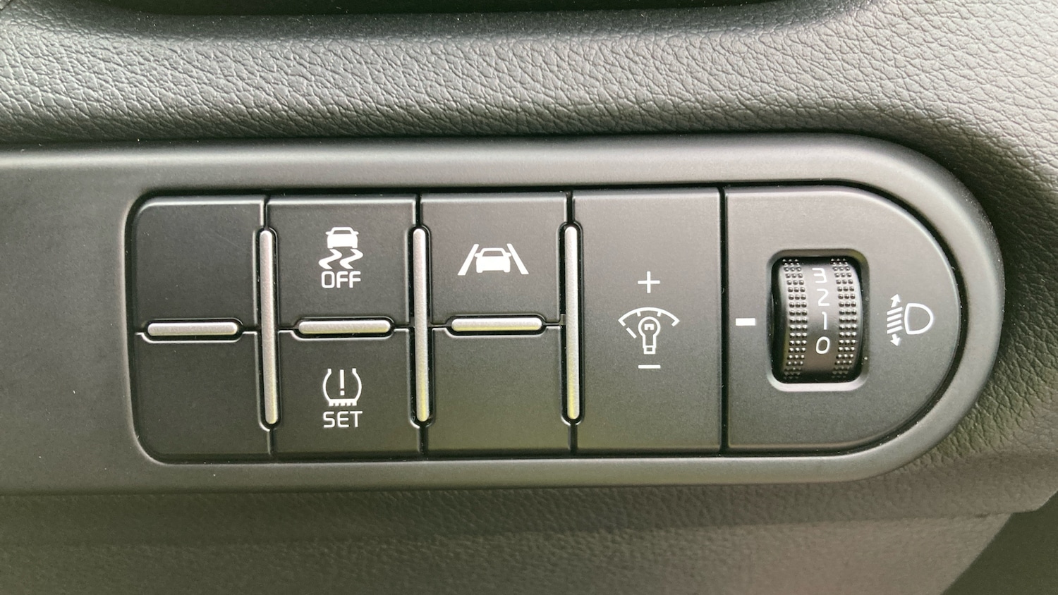 Used Kia Ceed 2024 for sale - 77893169: Photo 45