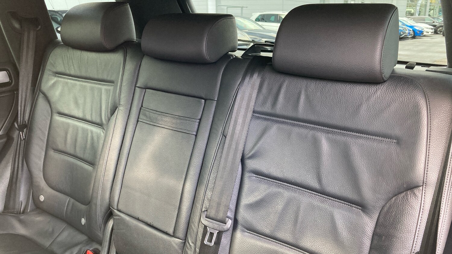 Used Volkswagen Touareg 2016 for sale - 77760506: Photo 16