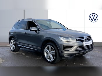 Used Volkswagen Touareg 2016 for sale - 77760506: Photo