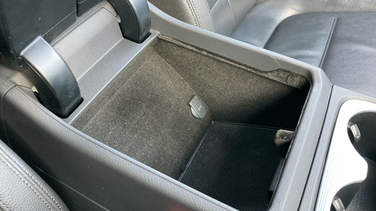 Used Volkswagen Touareg 2016 for sale - 77760506: Photo 25