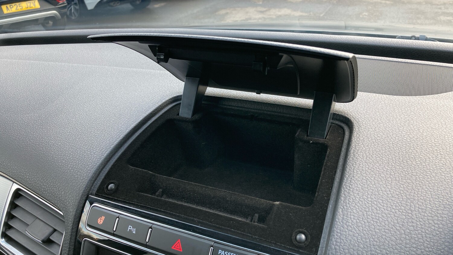 Used Volkswagen Touareg 2016 for sale - 77760506: Photo 37