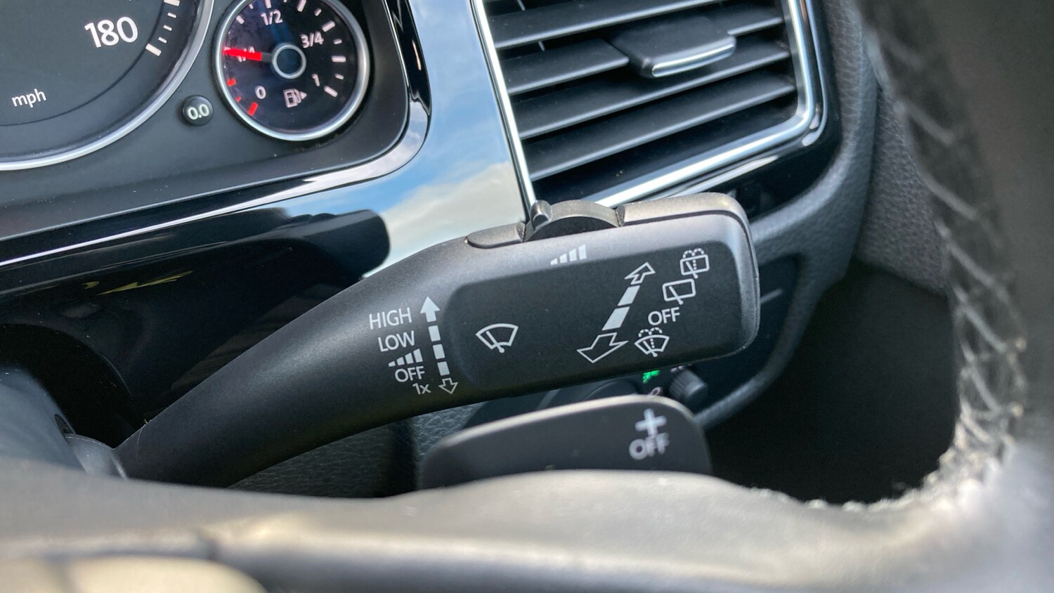 Used Volkswagen Touareg 2016 for sale - 77760506: Photo 41