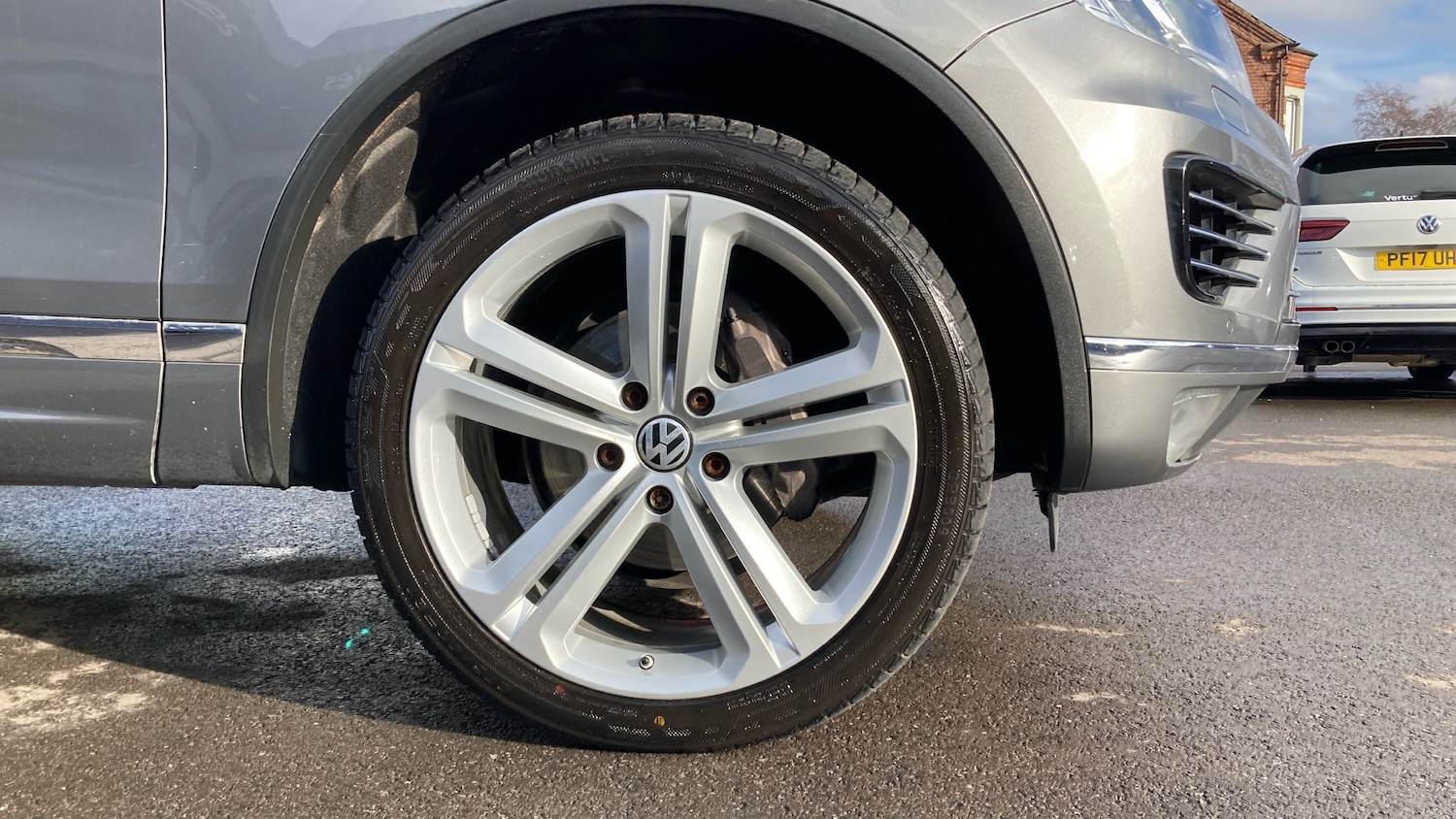 Used Volkswagen Touareg 2016 for sale - 77760506: Photo 5