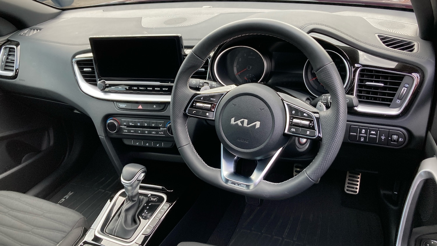 Used Kia XCeed 2025 for sale - 77069228: Photo 11