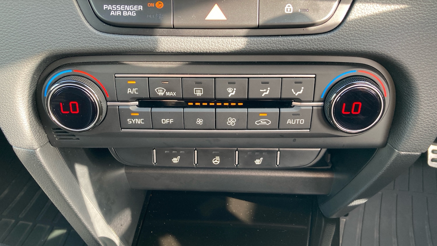 Used Kia XCeed 2025 for sale - 77069228: Photo 30