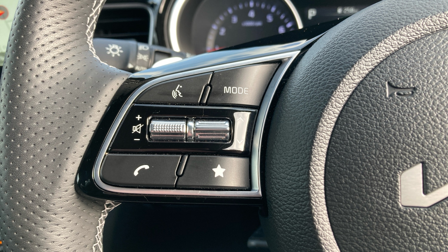 Used Kia XCeed 2025 for sale - 77069228: Photo 40