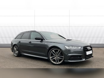 2018 (18) - 2.0 TDI Ultra Black Edition 5dr S Tronic Diesel Estate