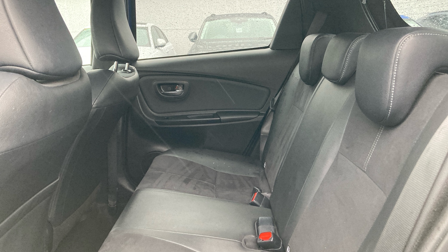 Used Toyota Yaris 2020 for sale - 76734338: Photo 16