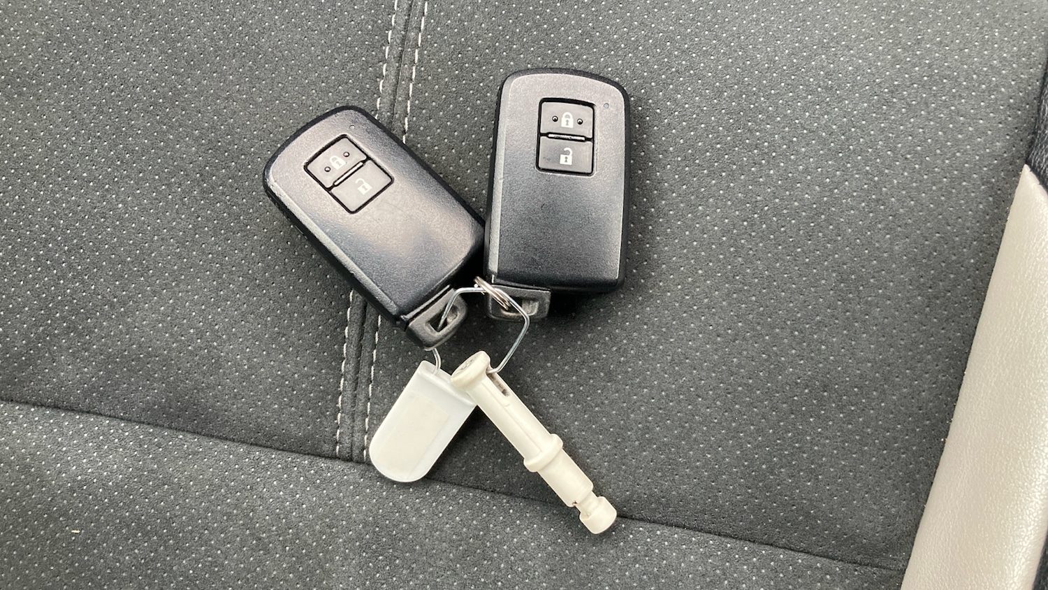 Used Toyota Yaris 2020 for sale - 76734338: Photo 20