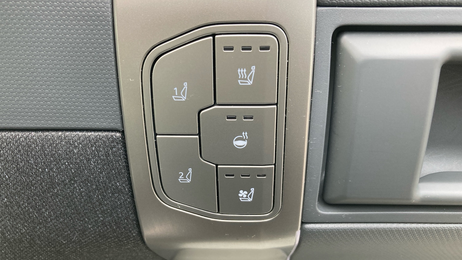 Used Kia EV3 2025 for sale - 76322393: Photo 24