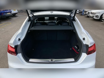 Used Audi A5 2022 for sale - 76181857: Photo 4