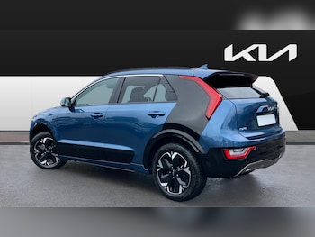 Used Kia Niro 2024 for sale - 76265930: Photo 2