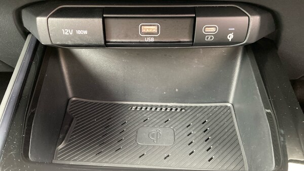 Used Kia Niro 2024 for sale - 76265930: Photo 32