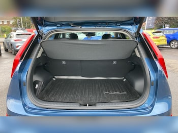 Used Kia Niro 2024 for sale - 76265930: Photo 4