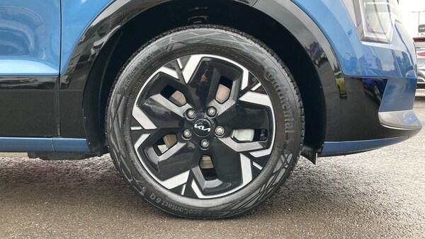 Used Kia Niro 2024 for sale - 76265930: Photo 7