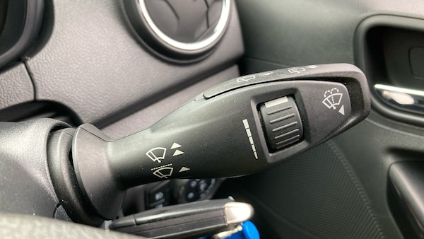 Used Ford Ka+ 2017 for sale - 76234642: Photo 38