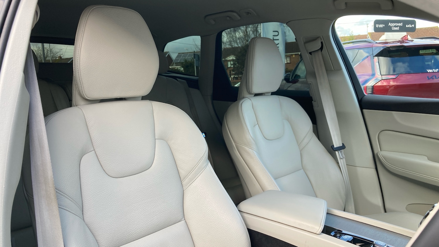 Used Volvo XC60 2024 for sale - 77340226: Photo 21