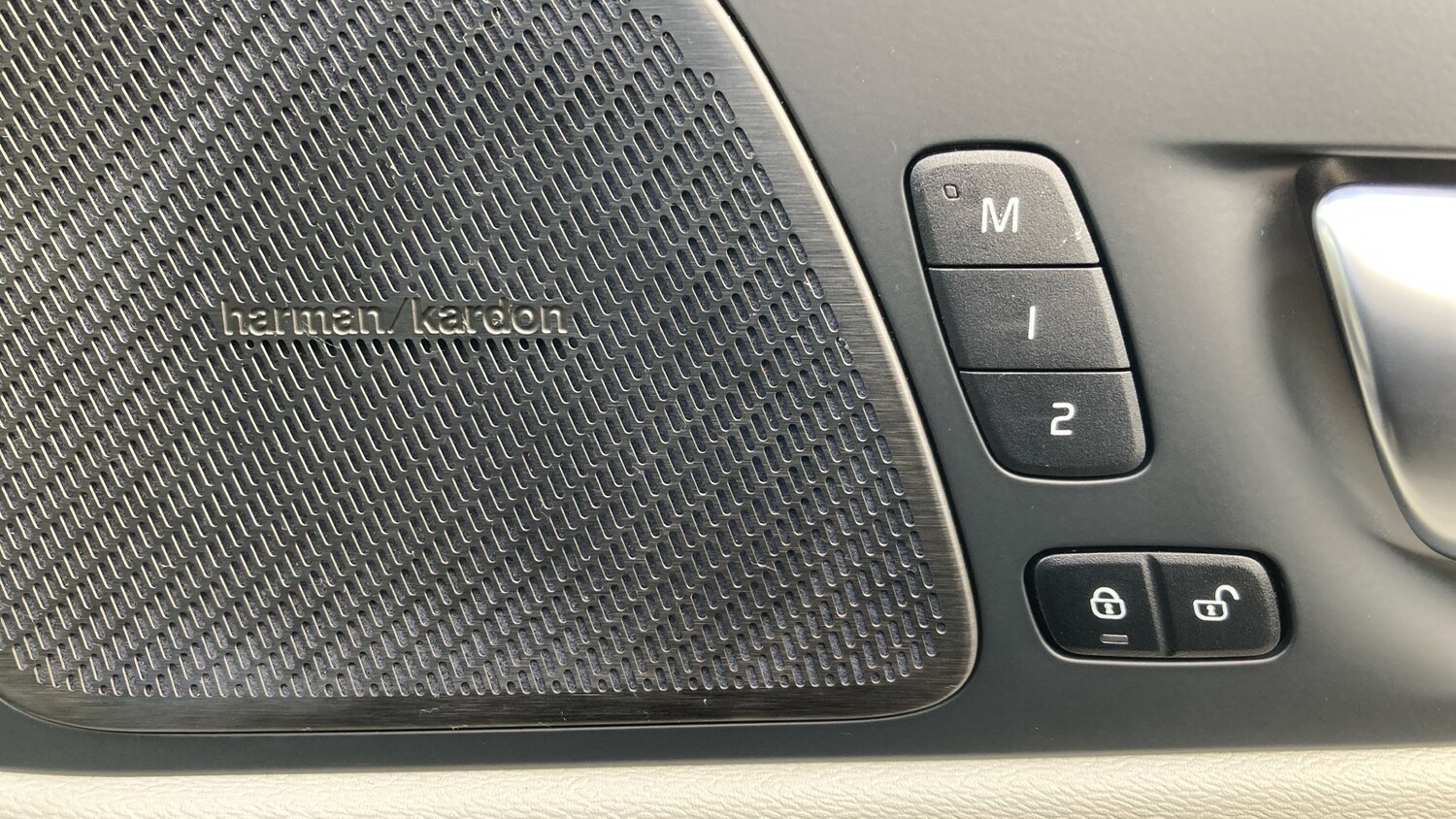 Used Volvo XC60 2024 for sale - 77340226: Photo 24