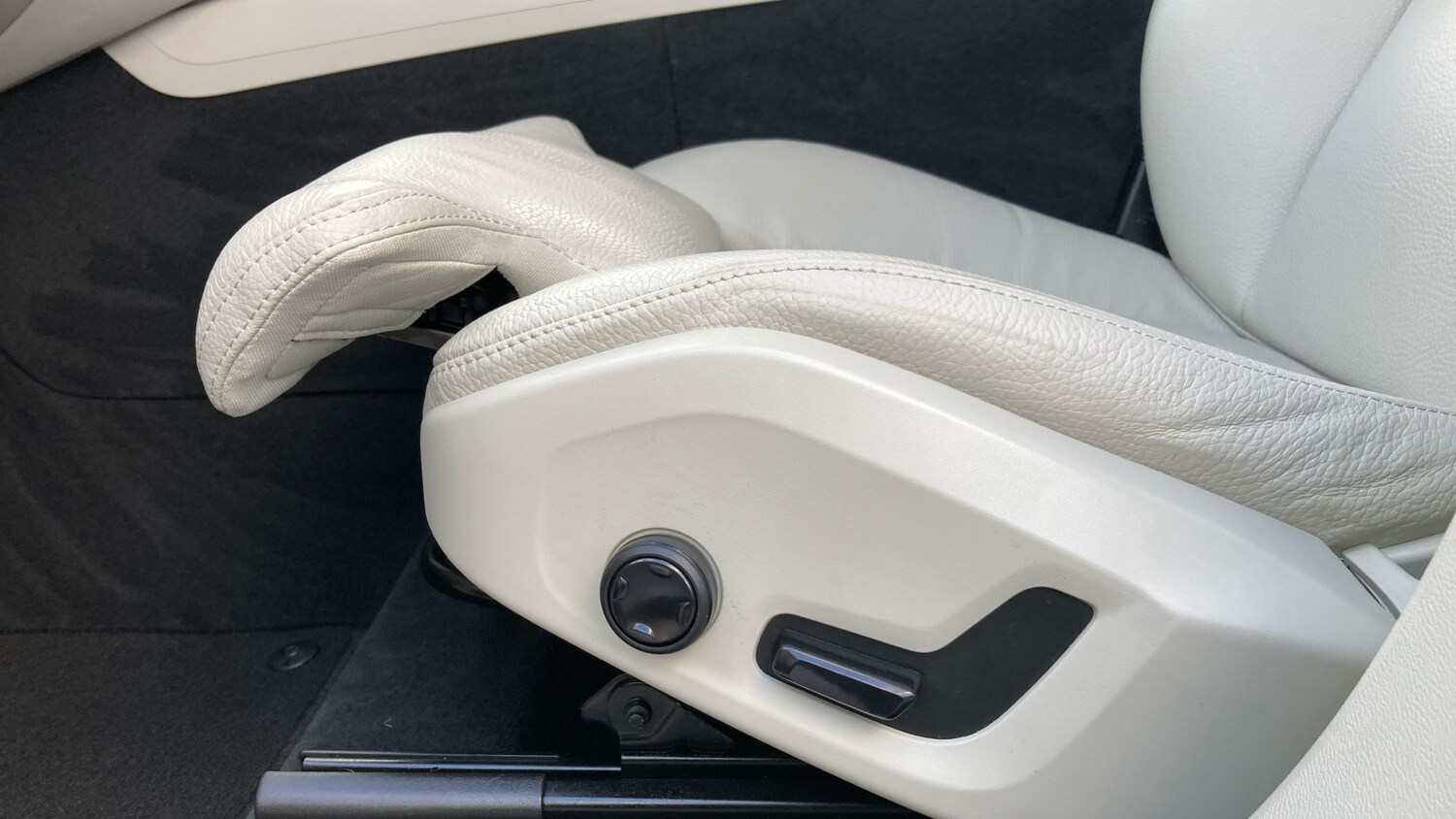 Used Volvo XC60 2024 for sale - 77340226: Photo 25